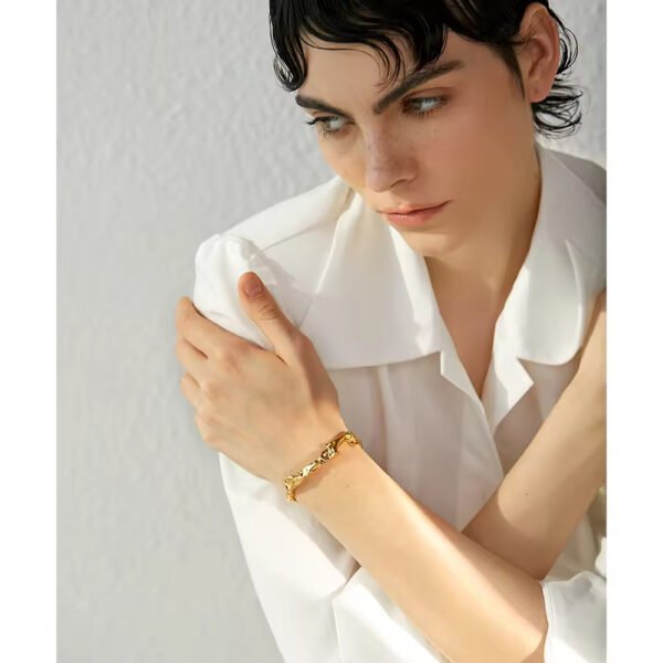 Brazalete Eternal Flare Acero Baño Oro