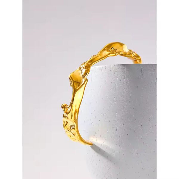 Brazalete Eternal Flare Acero Baño Oro